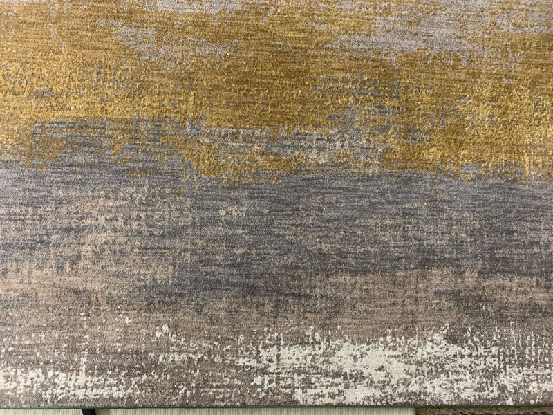 Karastan Enigma, 5' x 8'